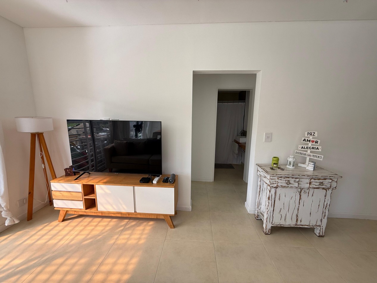 OPORTINIDAD!!! Excelente casa en lote propio listo para escriturar. APTO CREDITO!!!