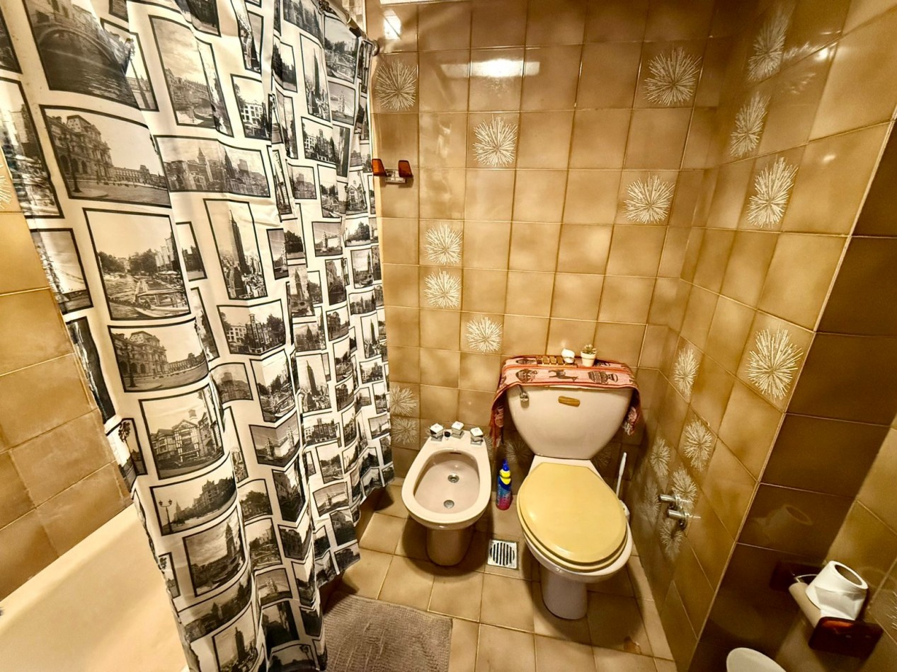 VENTA EN BOCK DOS CASAS EN LOTE PROPIO. OPORTUNIDAD DE INVERSION!!!