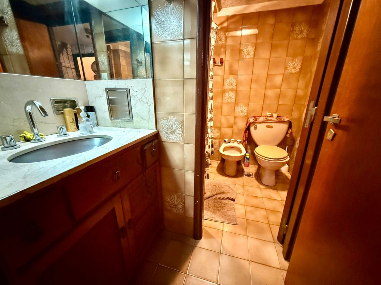 VENTA EN BOCK DOS CASAS EN LOTE PROPIO. OPORTUNIDAD DE INVERSION!!!