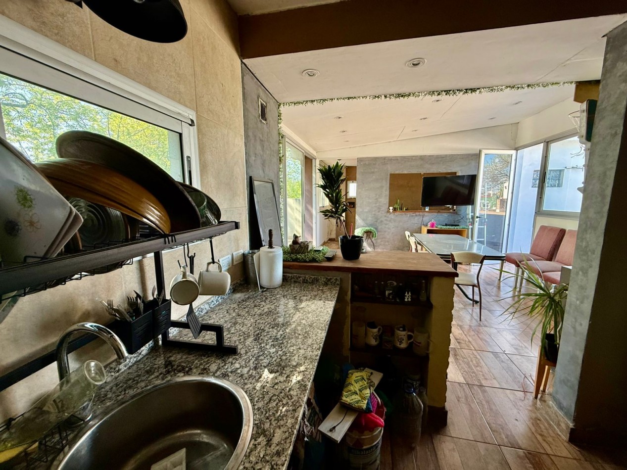 VENTA EN BOCK DOS CASAS EN LOTE PROPIO. OPORTUNIDAD DE INVERSION!!!