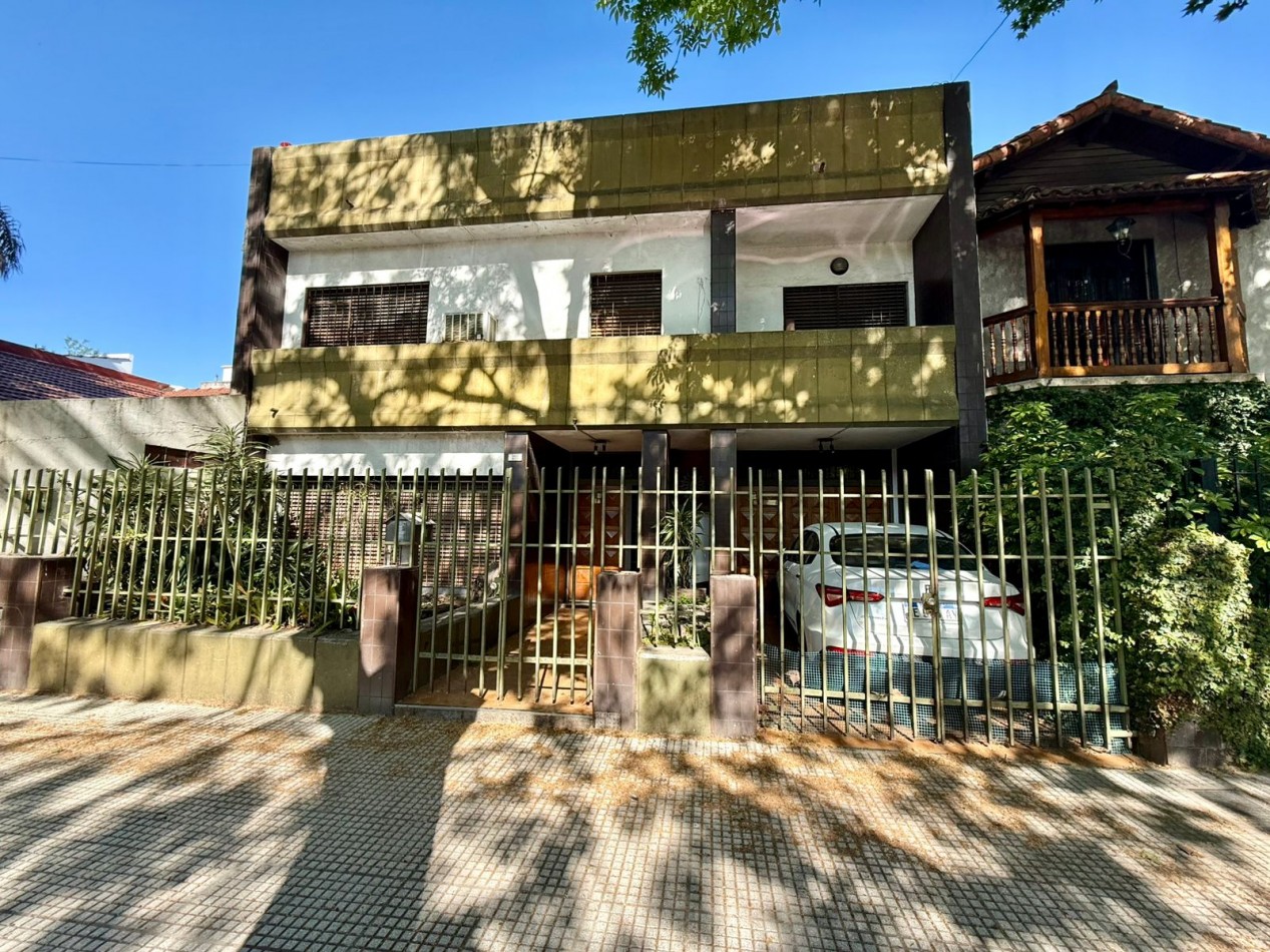 VENTA EN BOCK DOS CASAS EN LOTE PROPIO. OPORTUNIDAD DE INVERSION!!!