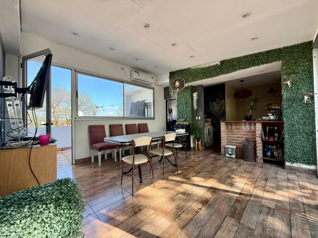 VENTA EN BOCK DOS CASAS EN LOTE PROPIO. OPORTUNIDAD DE INVERSION!!!