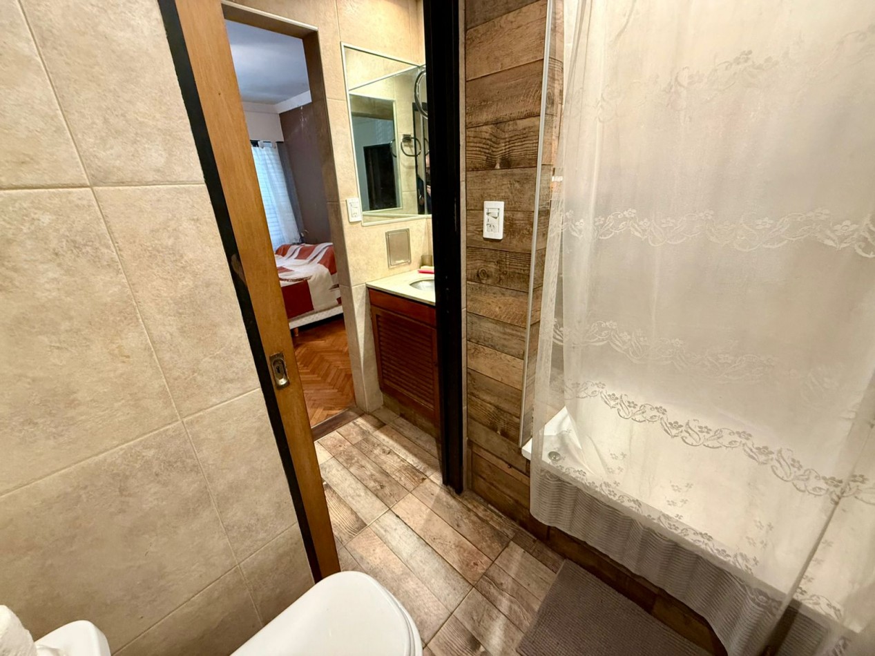 VENTA EN BOCK DOS CASAS EN LOTE PROPIO. OPORTUNIDAD DE INVERSION!!!