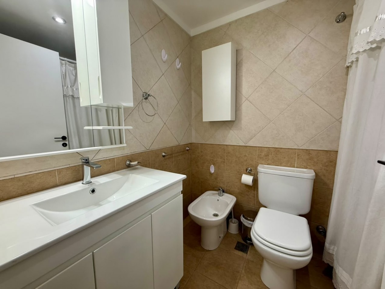 DEPARTAMENTO AL FRENTE 3 AMBIENTES CON COCHERA Y BAULERA EN VILLA URQUIZA